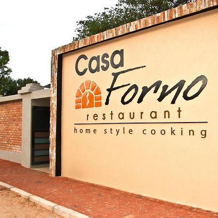 Casa Forno Country Hotel Otjiwarongo Buitenkant foto