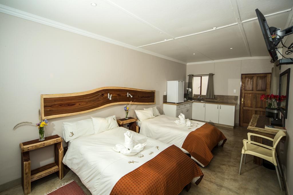 Casa Forno Country Hotel Otjiwarongo Buitenkant foto