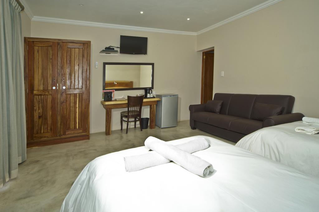 Casa Forno Country Hotel Otjiwarongo Buitenkant foto